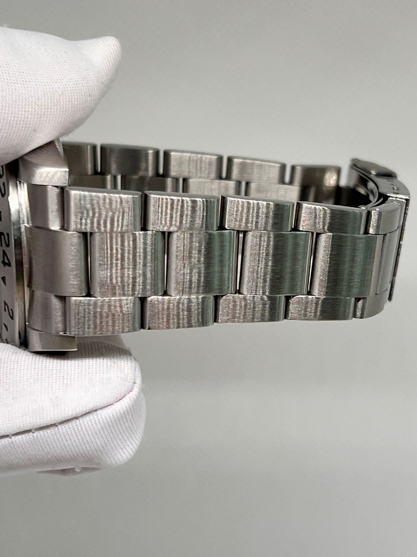 [Watch Only] SEL Stainless Steel Explorer 2 40mm