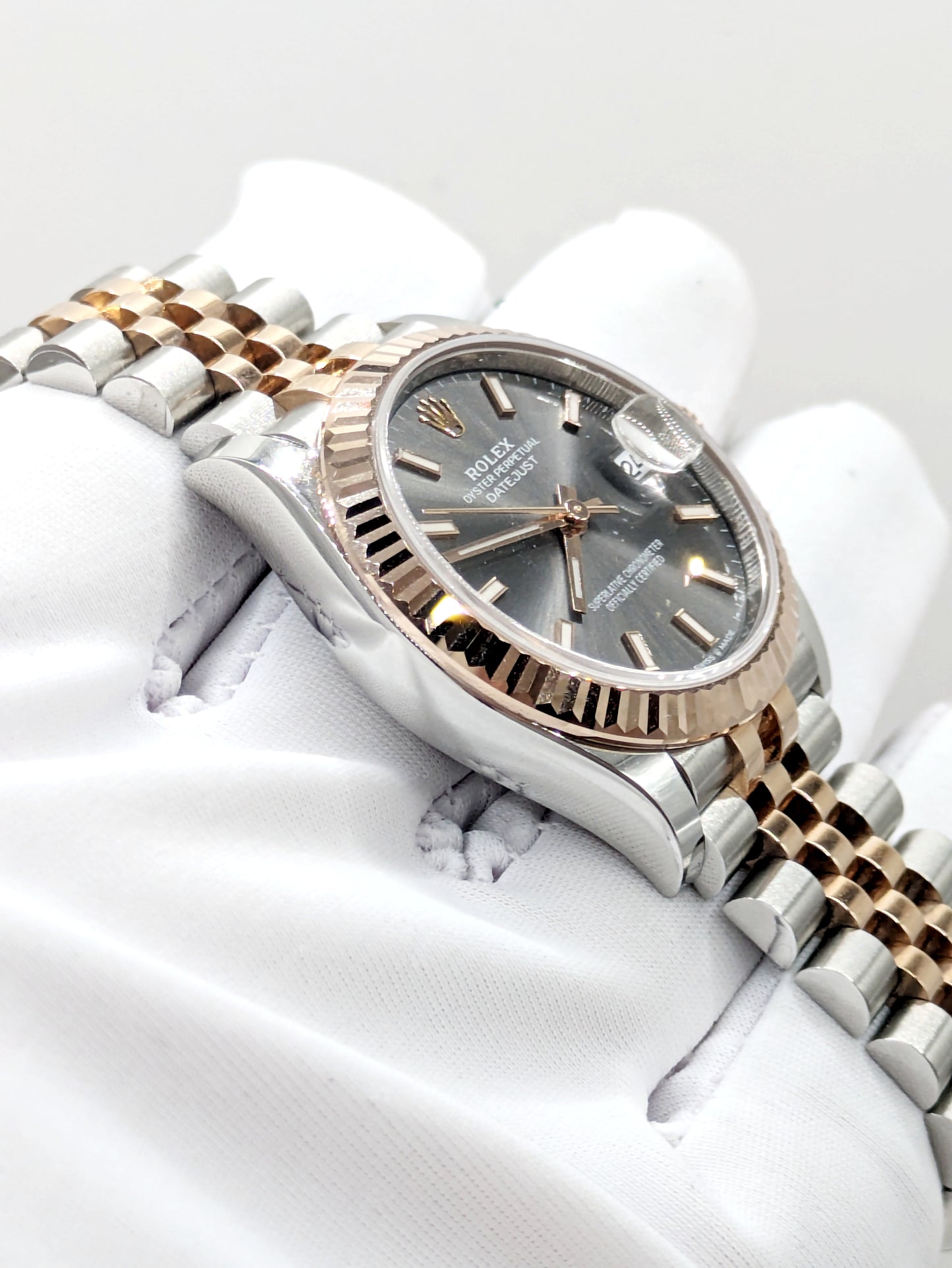 [NOS Watch & Cert] Rolex Midsize Everose Gold Datejust, 31mm